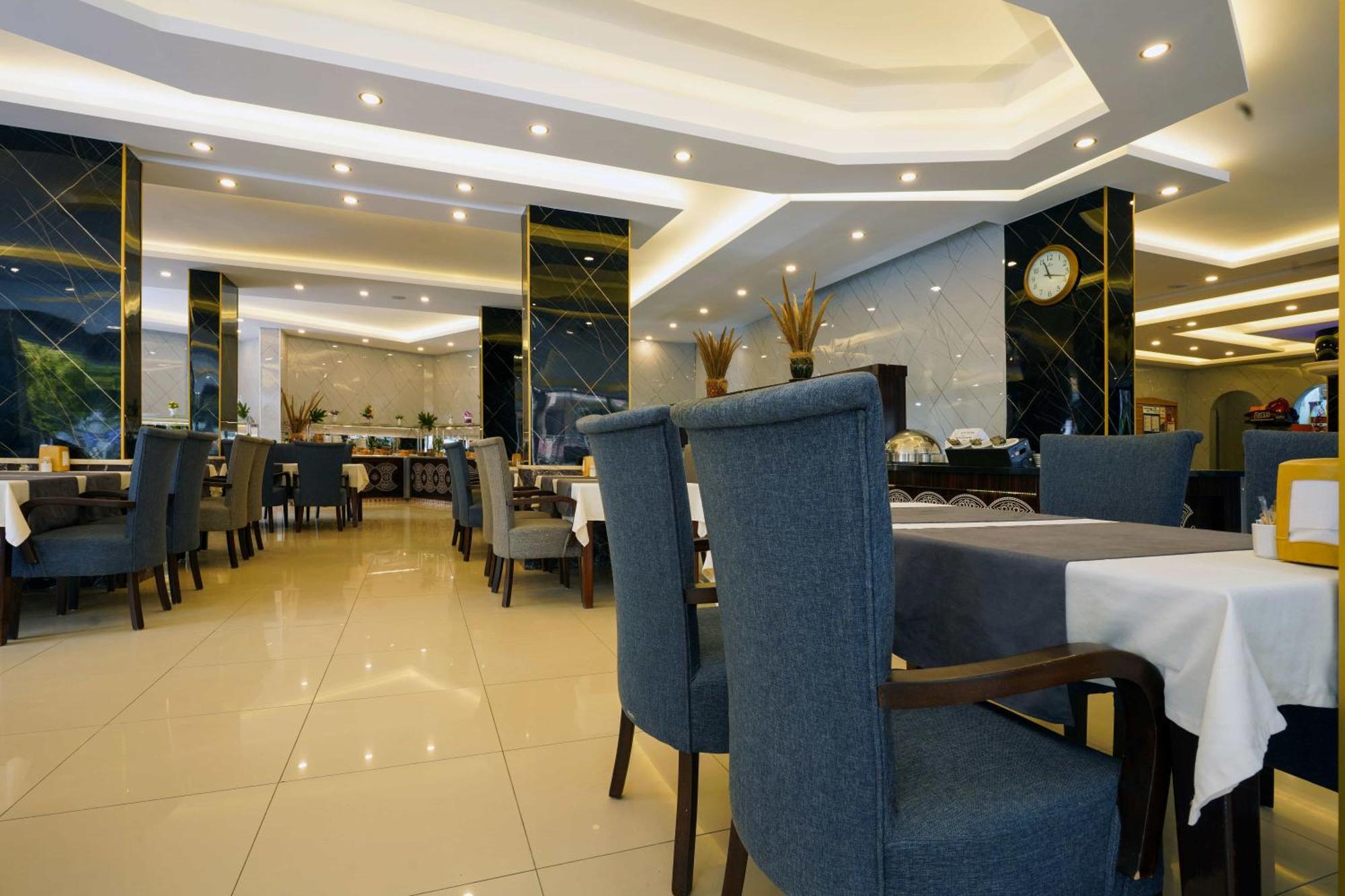 Kleopatra Arsi Hotel Alanya Bagian luar foto