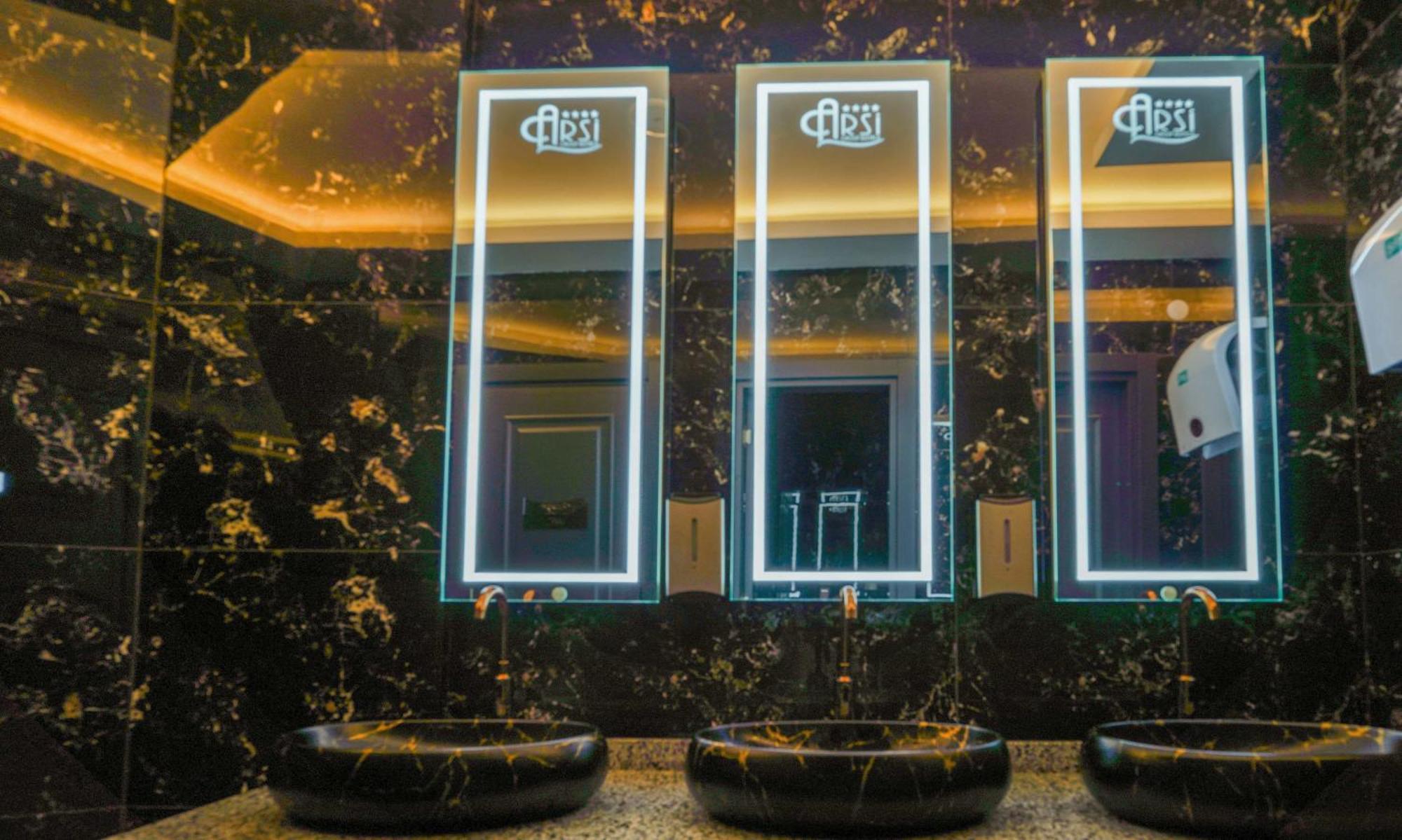 Kleopatra Arsi Hotel Alanya Bagian luar foto